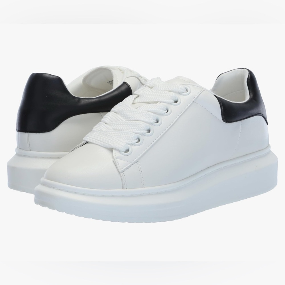 Steve Madden Women's Gaines Sneaker size 8